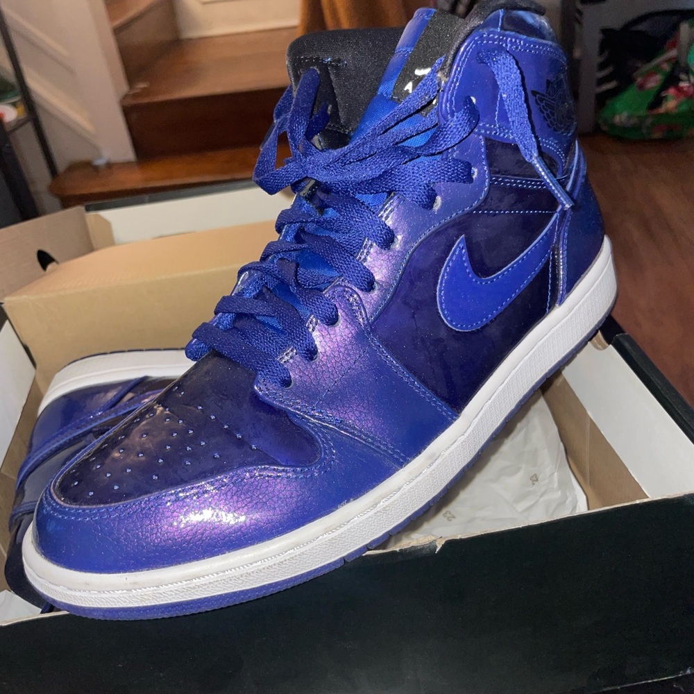 Air Jordan 1 Retro High ‘Deep Royal’